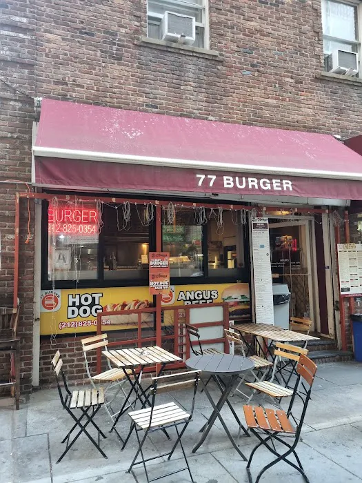 77 Burger Picture 10