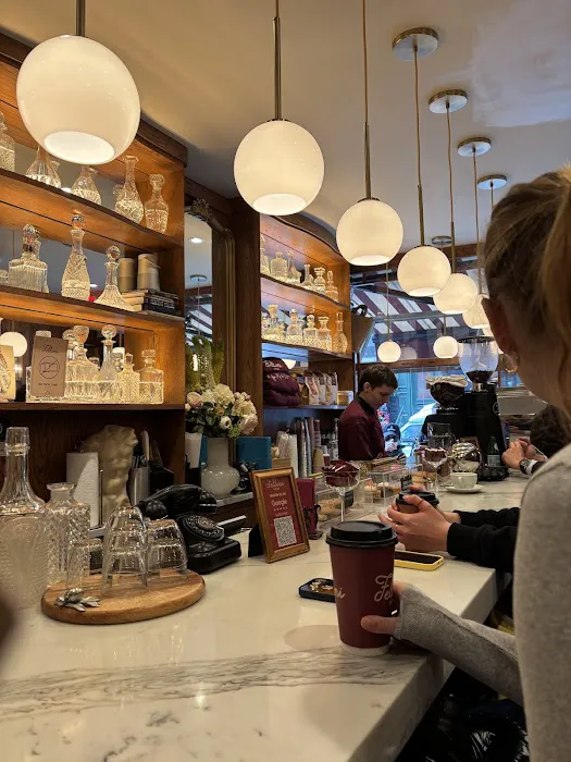 Fellini Coffee Soho Picture 3