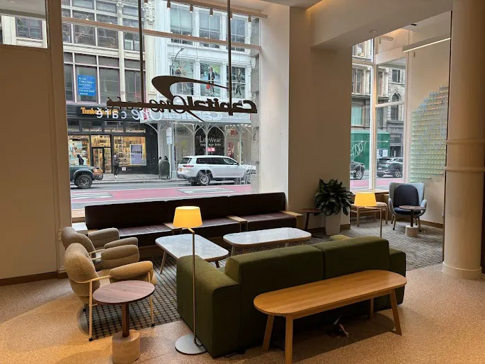 Capital One Café Picture 10