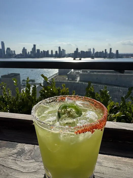 Azul on the Rooftop Picture 10
