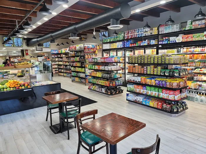 Hudson Square Natural Food & Deli Picture 10