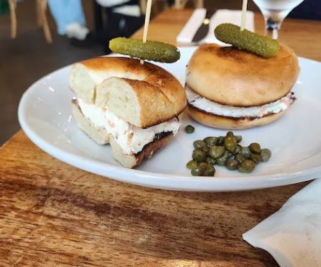 Lox Cafe