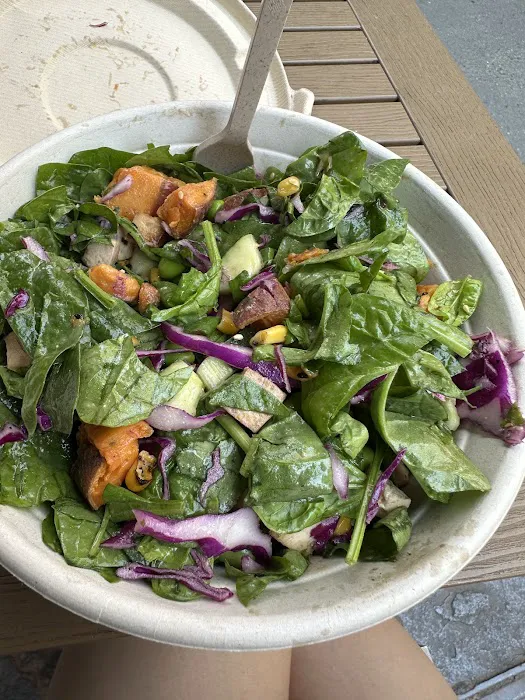 Just Salad Picture 2