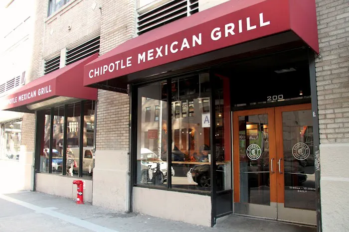 Chipotle Mexican Grill Picture 1