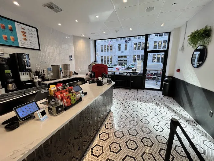 Gregorys Coffee Picture 2