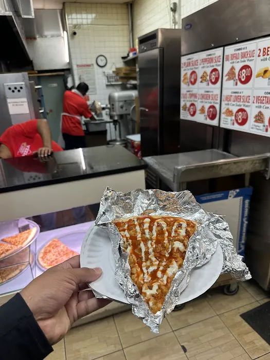 FIVE BOYS FRESH PIZZA / FIVE BOYS PIZZA INC Picture 7