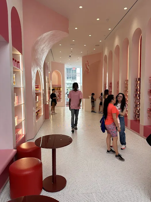 Museum of Ice Cream Picture 2