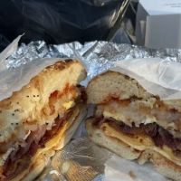 Heavenly Market and Deli ico