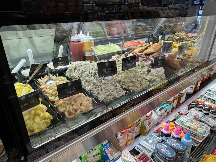 Heavenly Market and Deli Picture 7