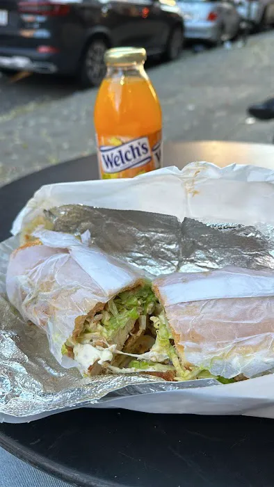 Heavenly Market and Deli Picture 4