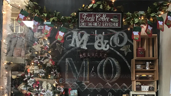 M & O Market & Deli Picture 5