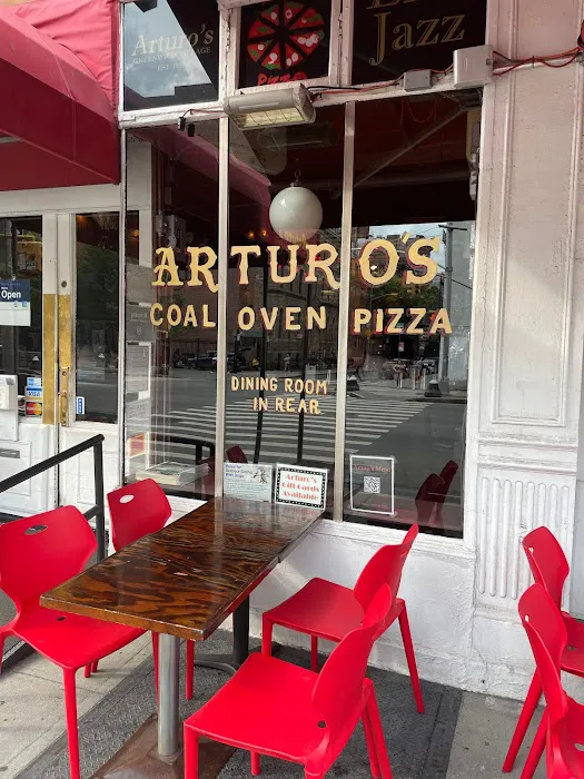 Arturo's Coal Oven Pizza Picture 9