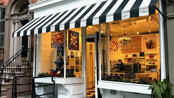 La Maison du Chocolat SoHo - Ice Cream, Macarons, and Chocolate Picture 3