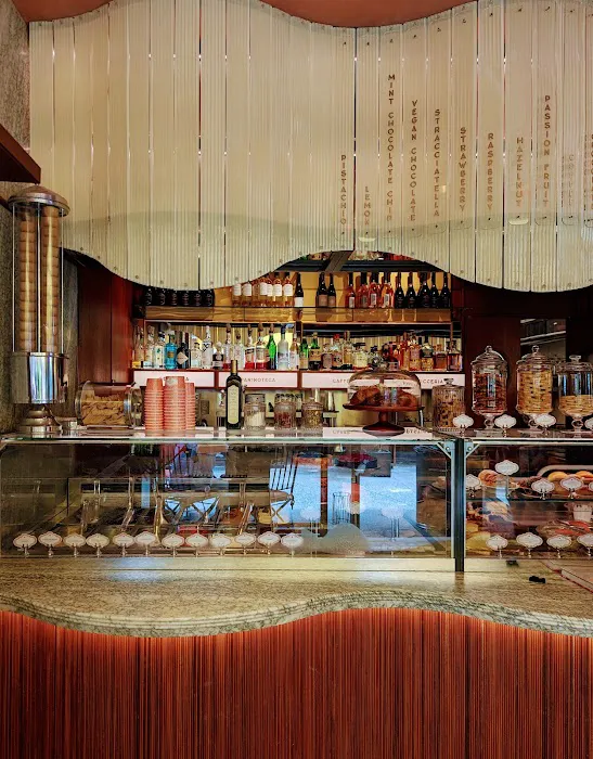 Sant Ambroeus Gelateria and Coffee Bar Picture 9