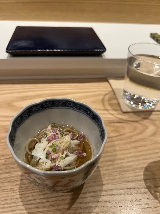 Sushi Ikumi Picture 6