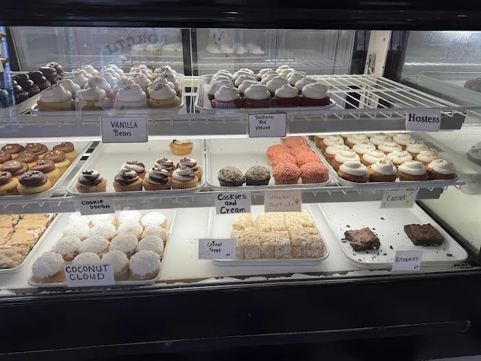 Little Cupcake Bakeshop Picture 6