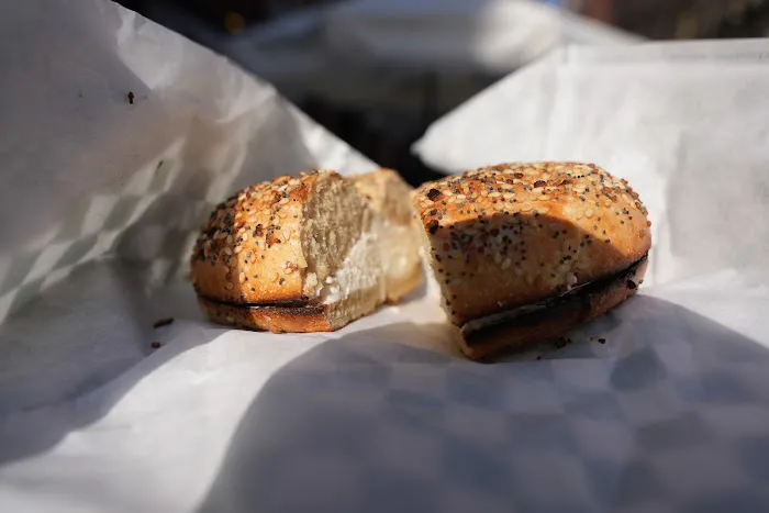Leon's Bagels Picture 9
