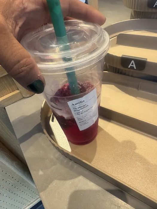 Starbucks Picture 4