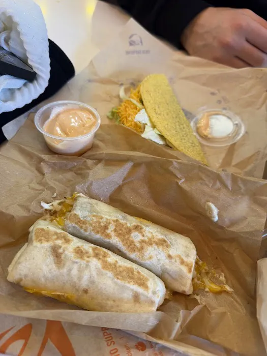 Taco Bell Picture 3