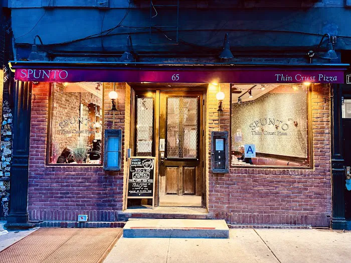 Spunto NYC Thin Crust Pizza Picture 7