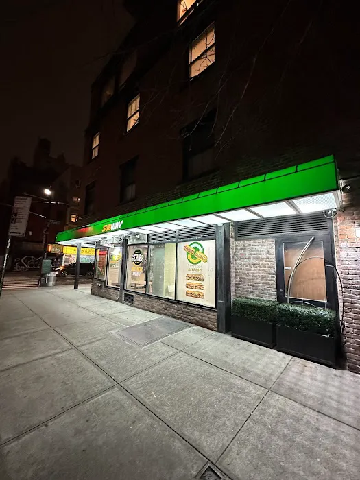 Subway Picture 6