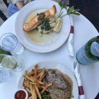 Mila's Bistro ico