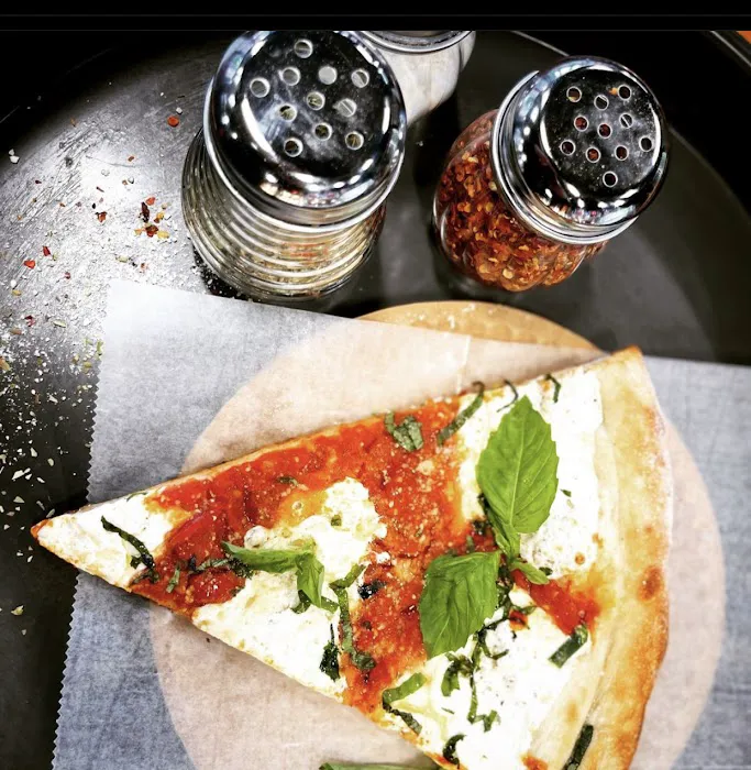 Alphonso’s Pizzeria Trattoria Picture 1