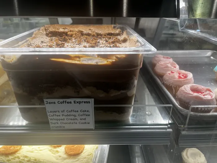 Sugar Sweet Sunshine Bakery Picture 3