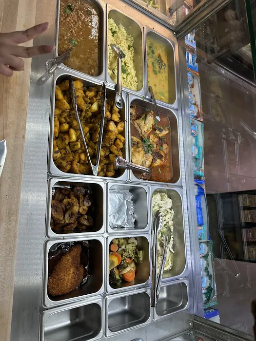 PRINCE GRILL & JUICE BAR Picture 6