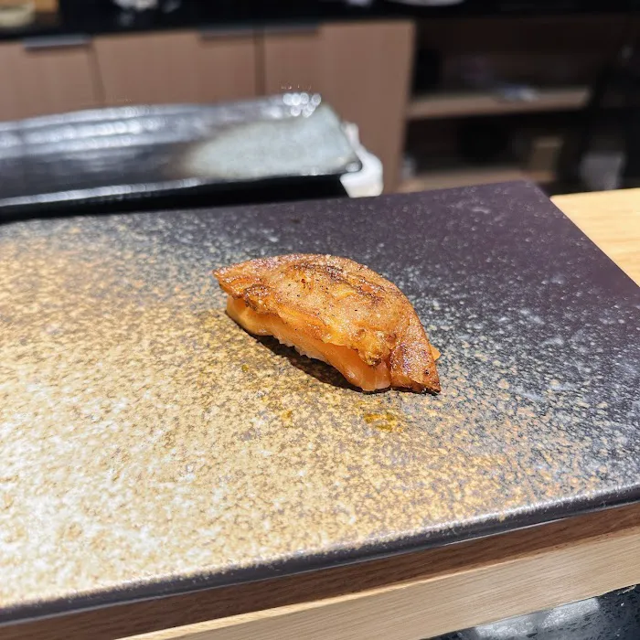 Sushi Lin L.E.S Picture 9