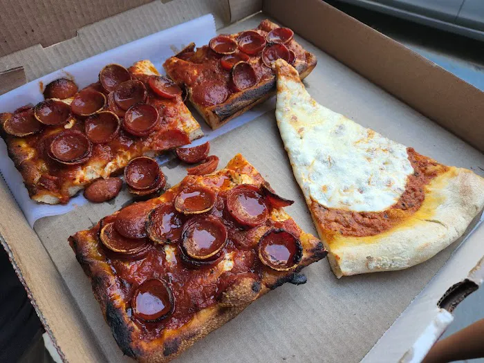 Prince Street Pizza Picture 8