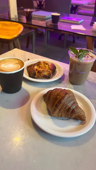 Saltwater Coffee & Wine Bar Picture 9