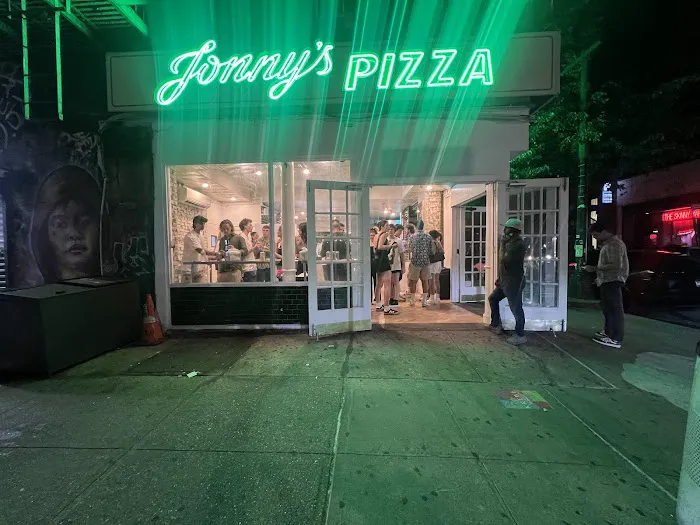 Jonny's Pizza Picture 3