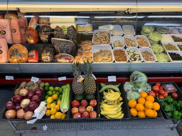 Soho Deli Grocery Picture 9