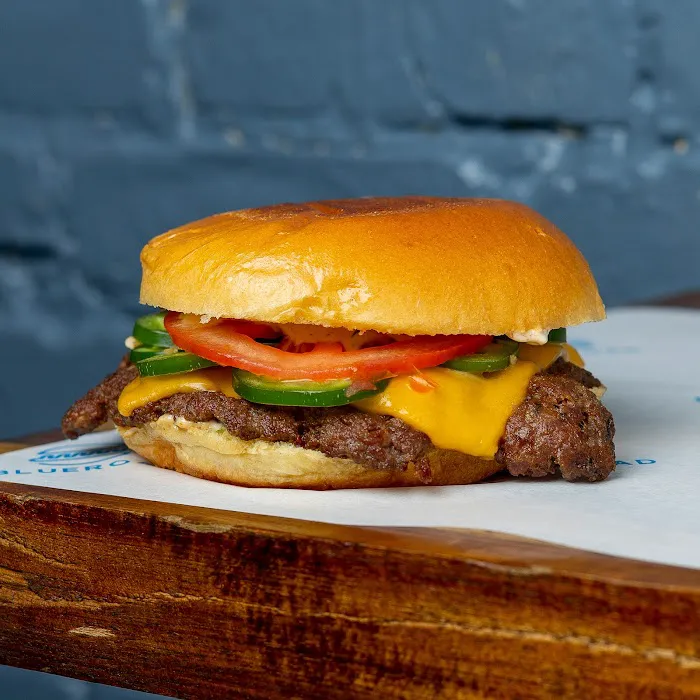 Blue Road Burger Picture 7