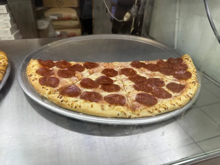 bd pizza Picture 2