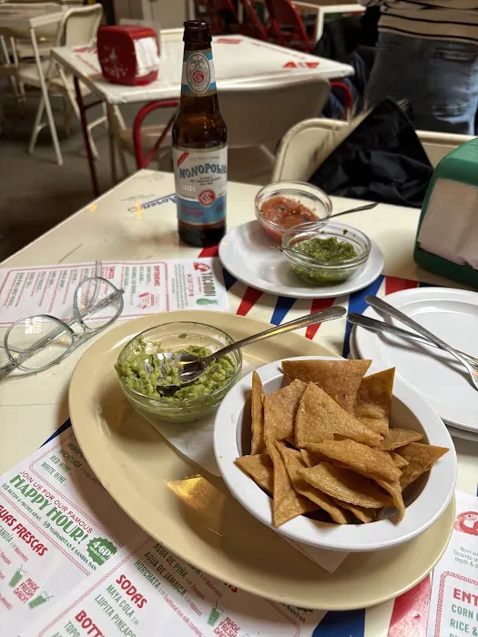Tacombi Picture 8