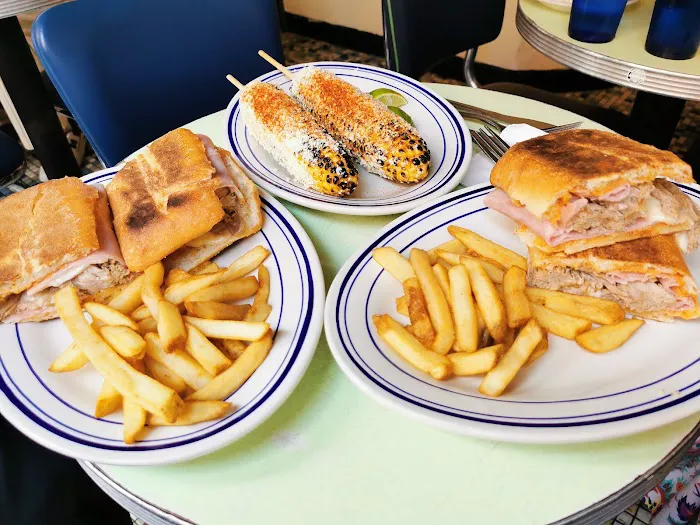 Habana To Go Picture 8