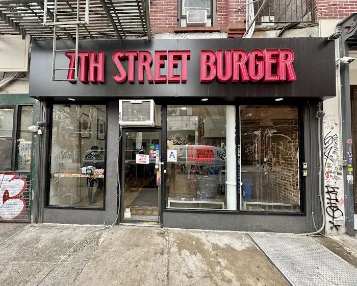 7th Street Burger Lower East Side Picture 1