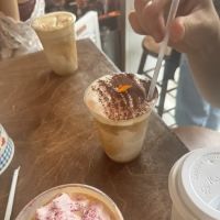 Dialogue Coffee & Flowers ico