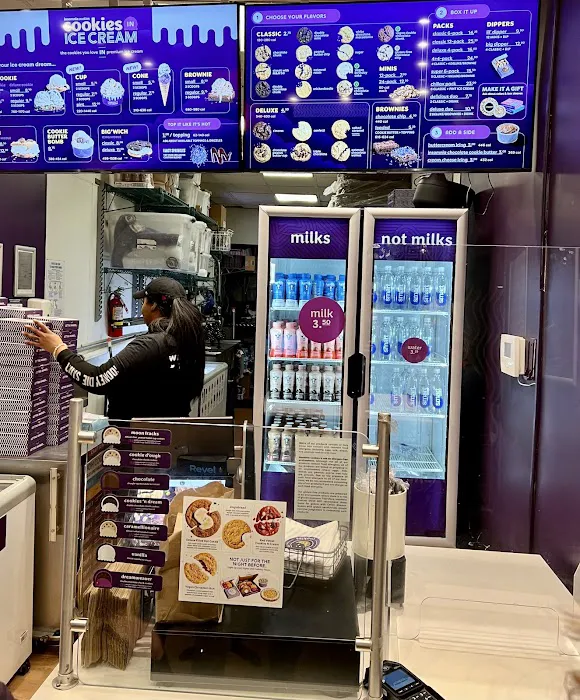 Insomnia Cookies Picture 9