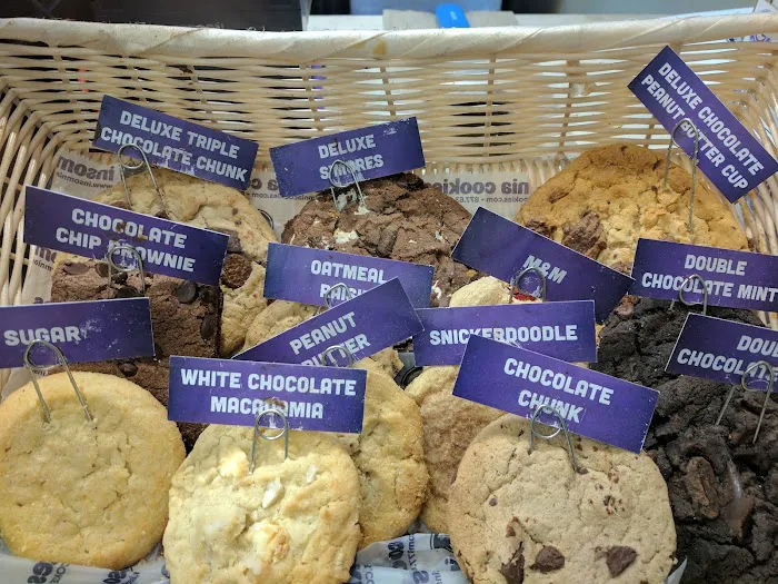 Insomnia Cookies Picture 7