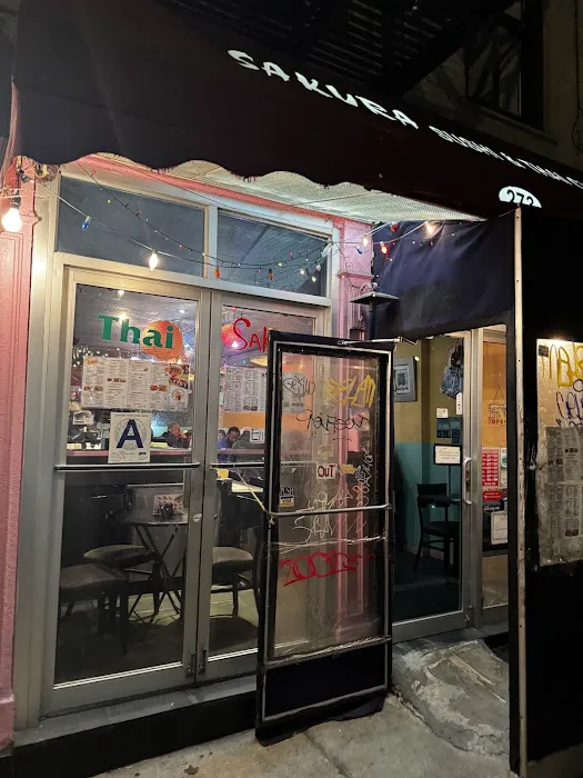 Sakura Sushi & Thai Cuisine Picture 6
