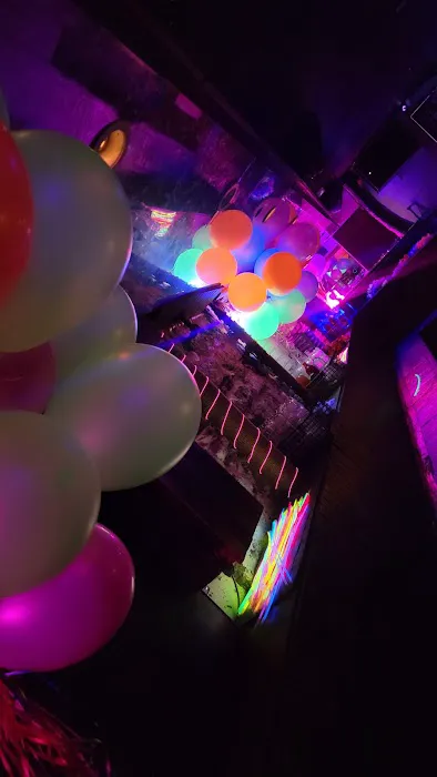 205 Club Picture 6