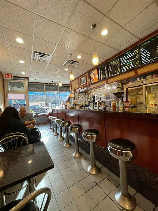 Zafis Luncheonette Picture 7