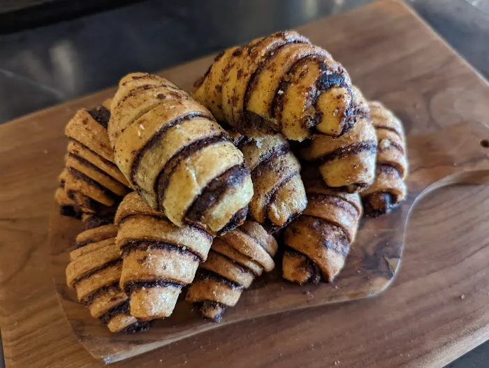 Moishe's Kosher Bakery Picture 9