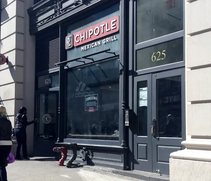 Chipotle Mexican Grill Picture 5