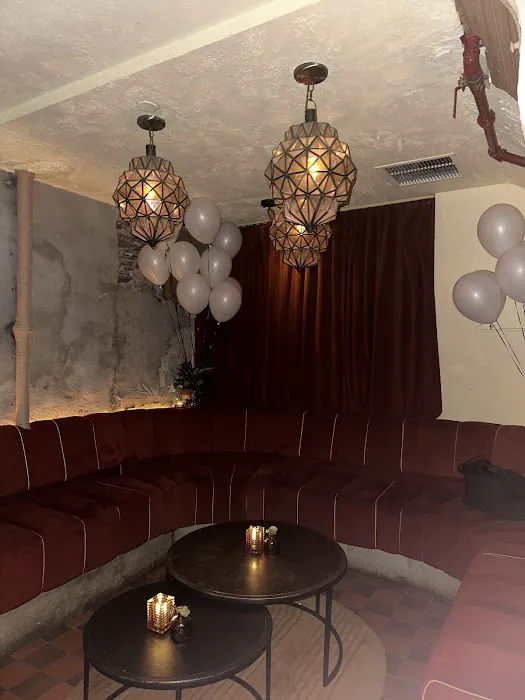 Bar Nena Picture 5