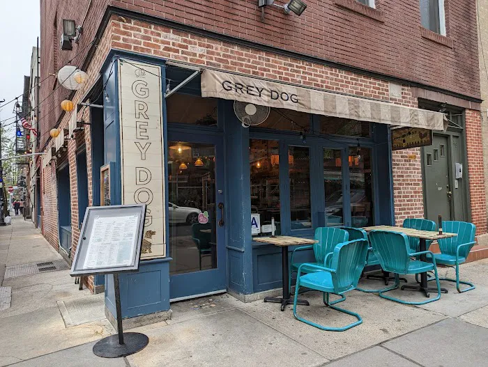 The Grey Dog - West Village Picture 7