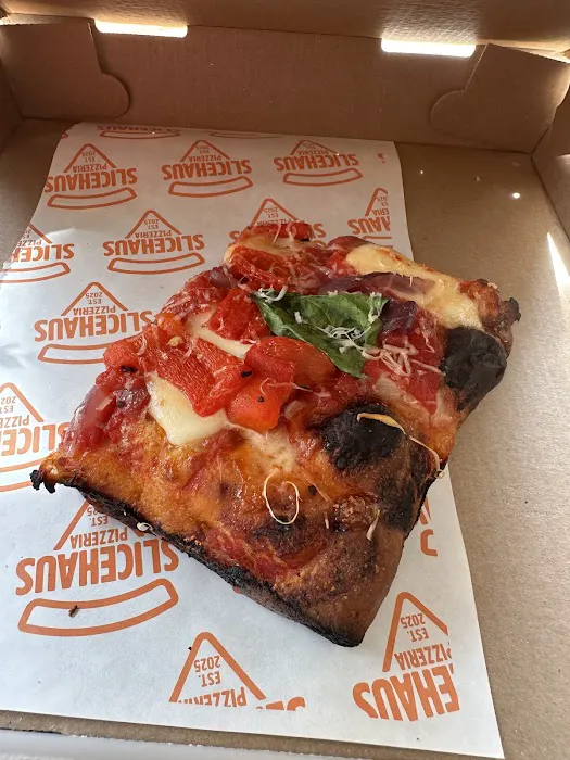 Slicehaus Pizzeria Picture 9